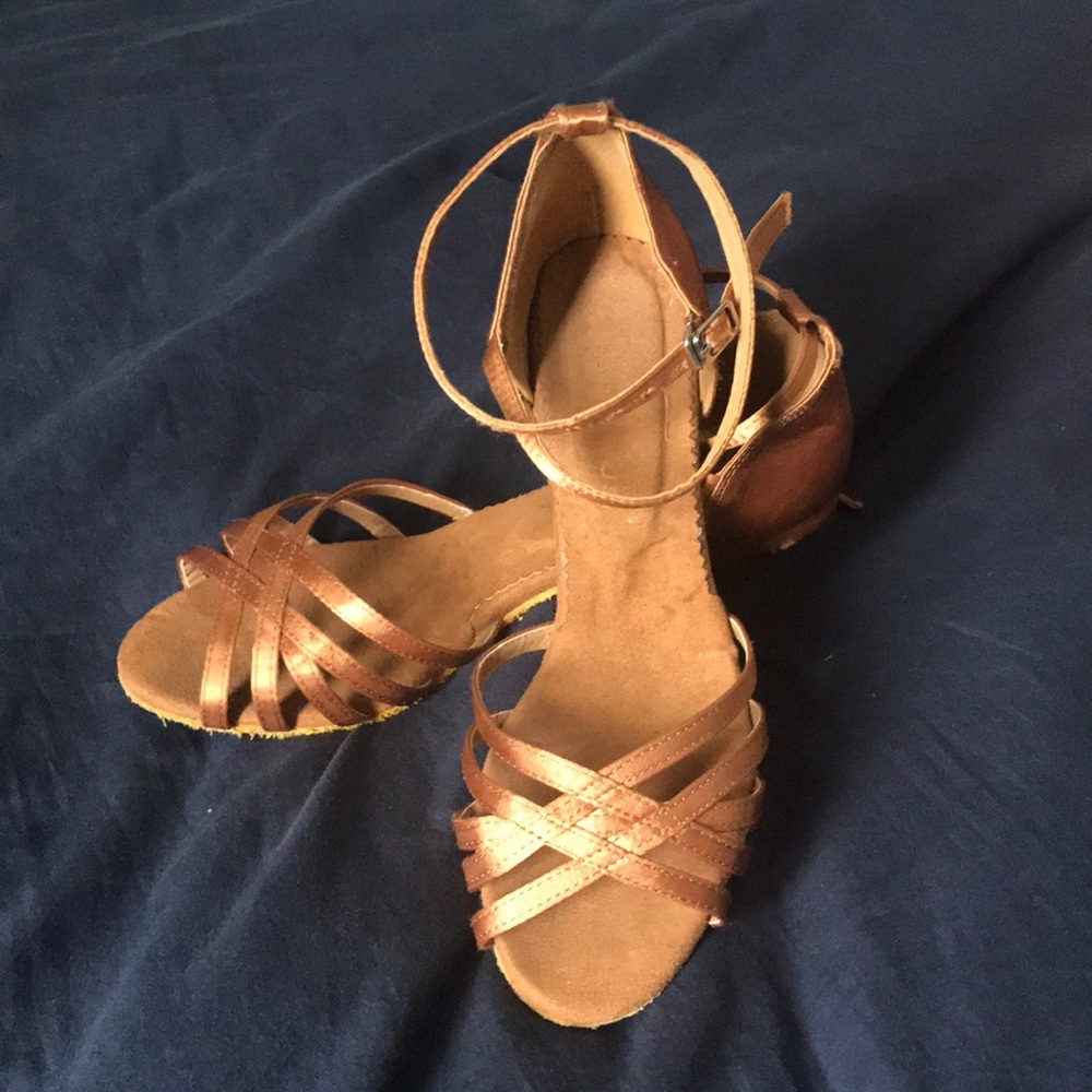 Size 8 ballroom dance shoes